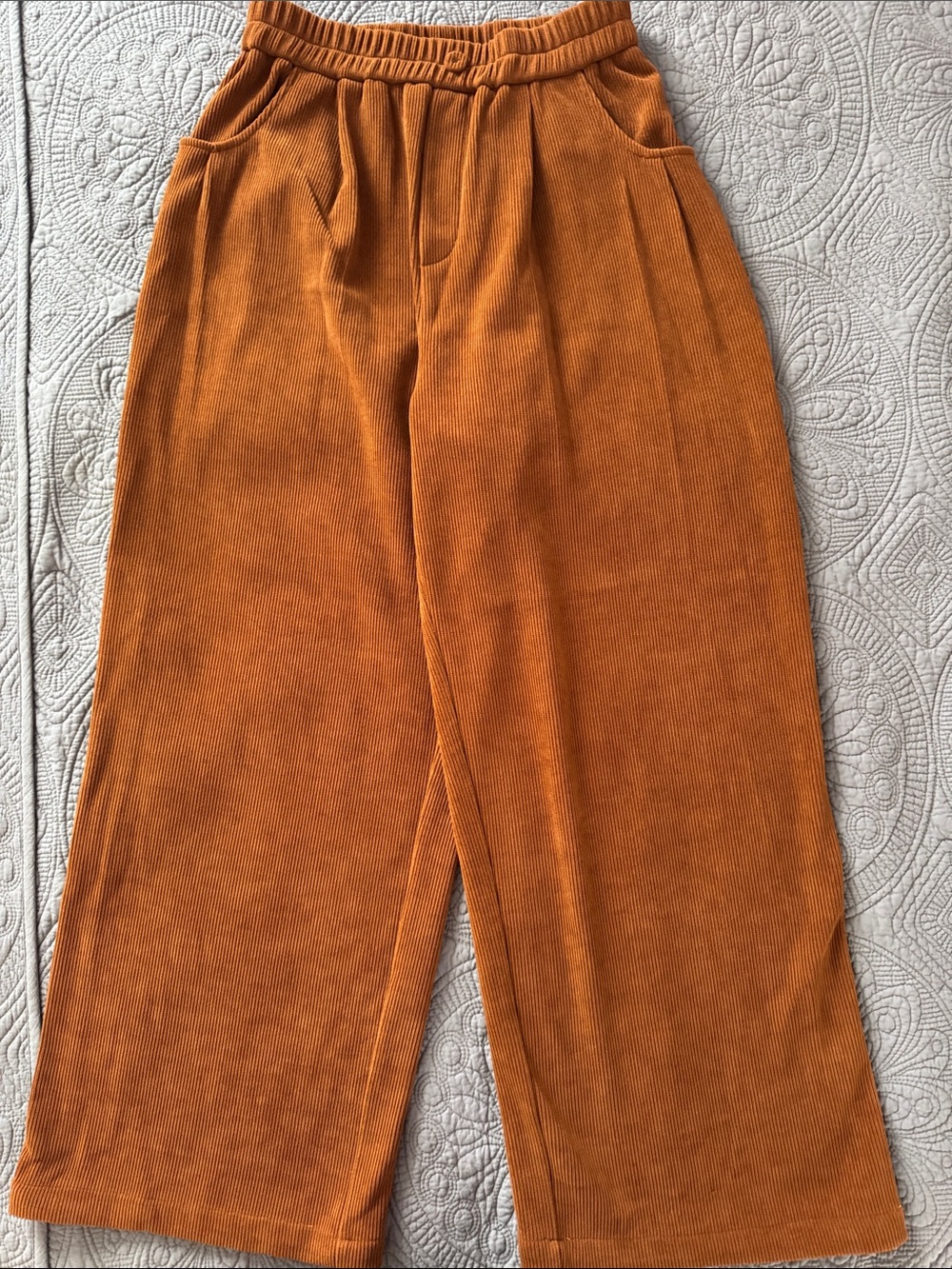 Wide-Leg Corduroy Pants in Burnt Orange